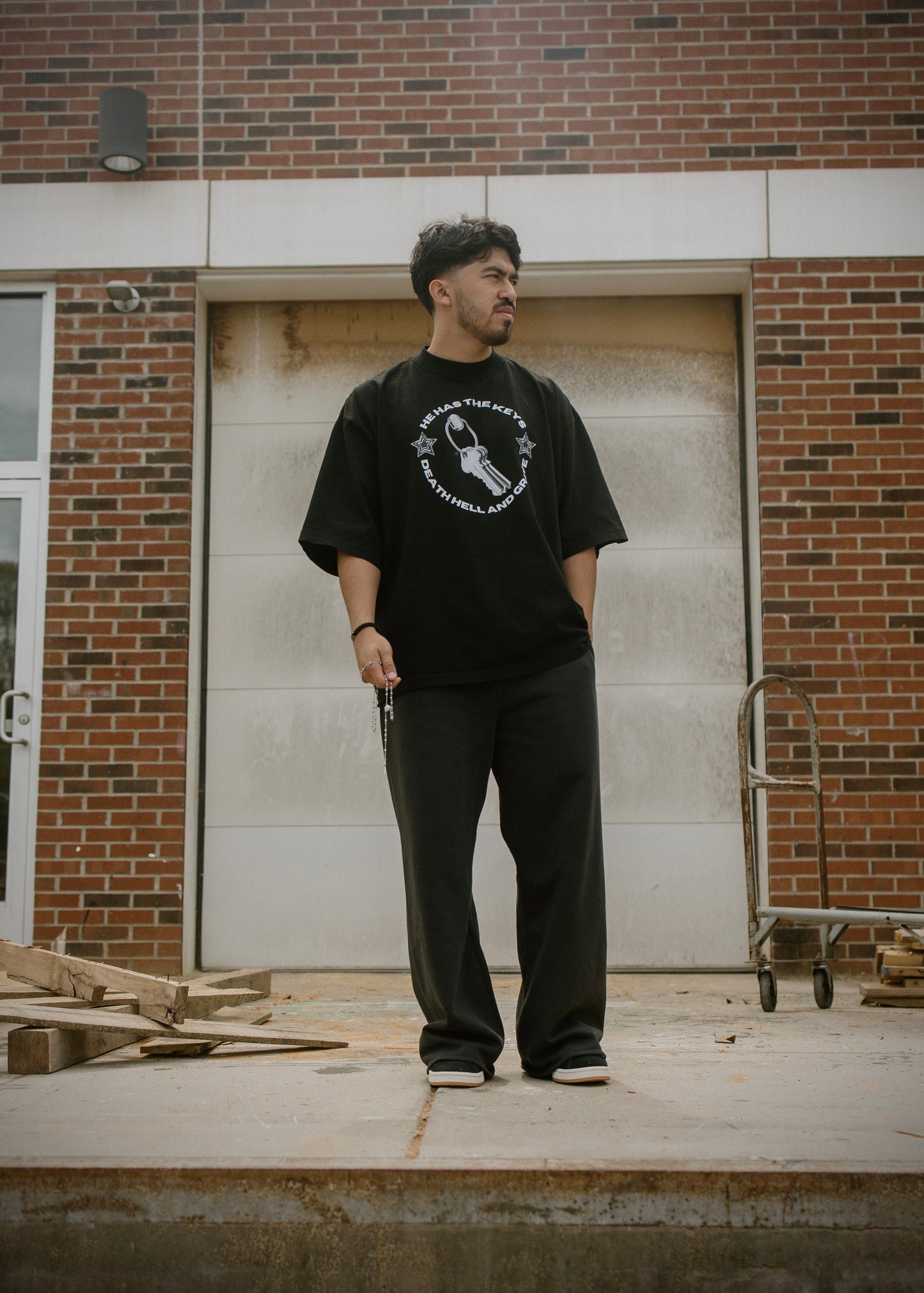 He Has the Keys – Victory Tee